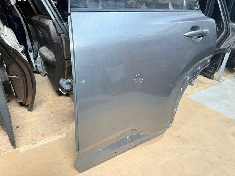 Дверь боковая задняя левая Rogue 2023 T33 1.5