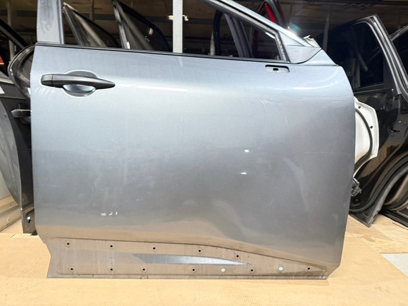 Дверь боковая передняя правая Rogue 2023 T33 1.5