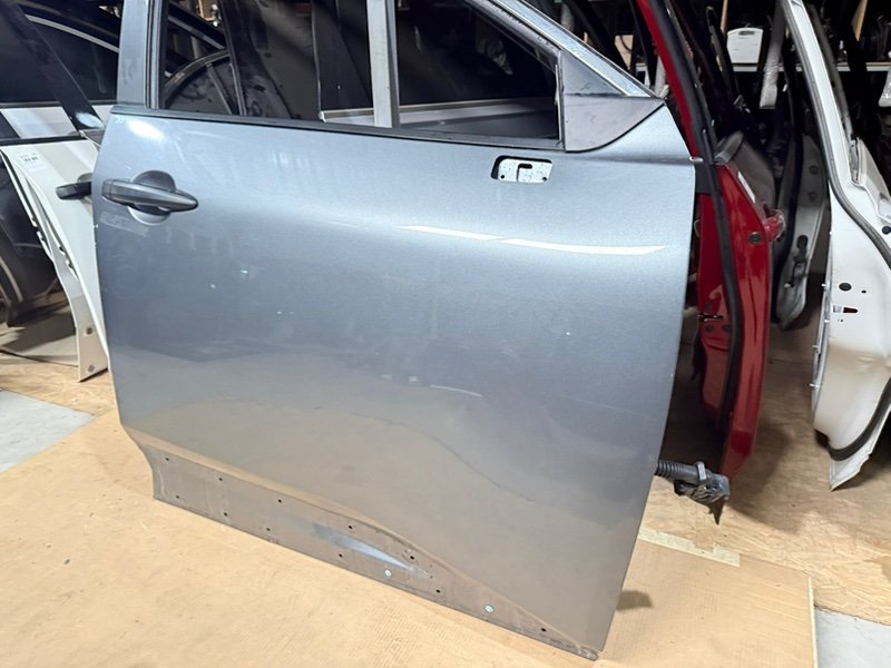 Дверь боковая передняя правая Nissan Rogue T33 1.5