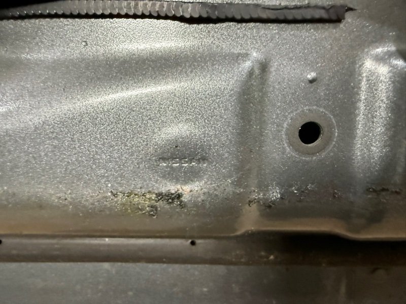 Дверь боковая передняя правая Rogue 2023 T33 1.5