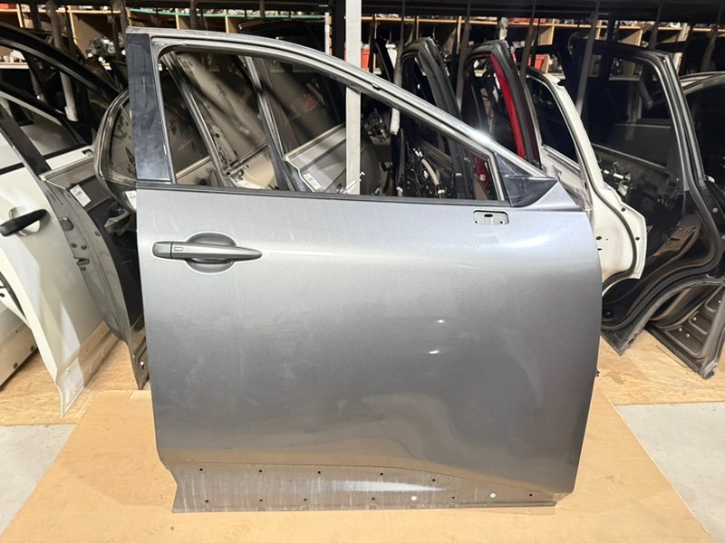 Дверь боковая передняя правая Nissan Rogue 2023 T33 1.5 Б/У