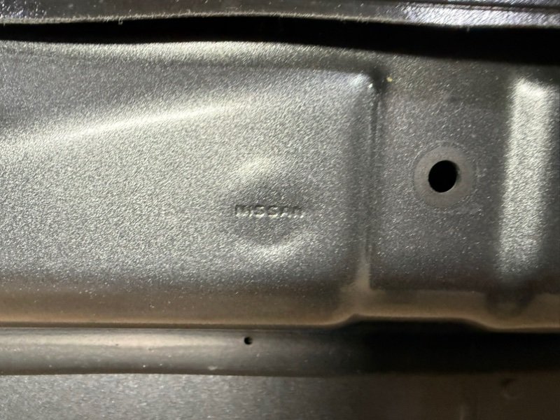 Дверь боковая передняя правая Rogue 2023 T33 1.5