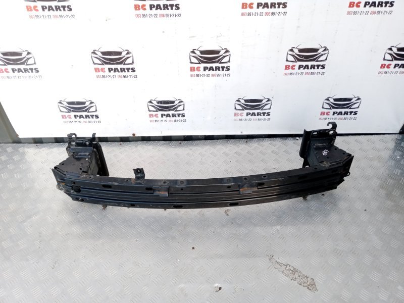 Усилитель бампера передний Nissan Rogue 2021 T33 2.5 62030-6RR0A Б/У