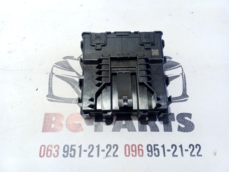 Блок gateway Nissan Rogue T33 1.5