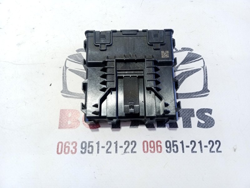 Блок gateway Nissan Rogue T33 1.5