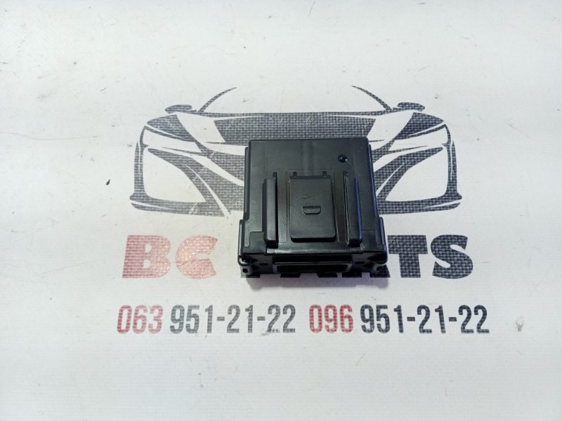 Блок gateway Nissan Rogue T33 1.5