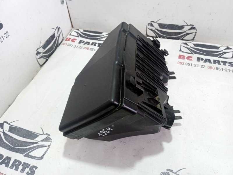 Корпус блока предохранителей Nissan Rogue 2021 T33 2.5 284B9-6RA0A Б/У