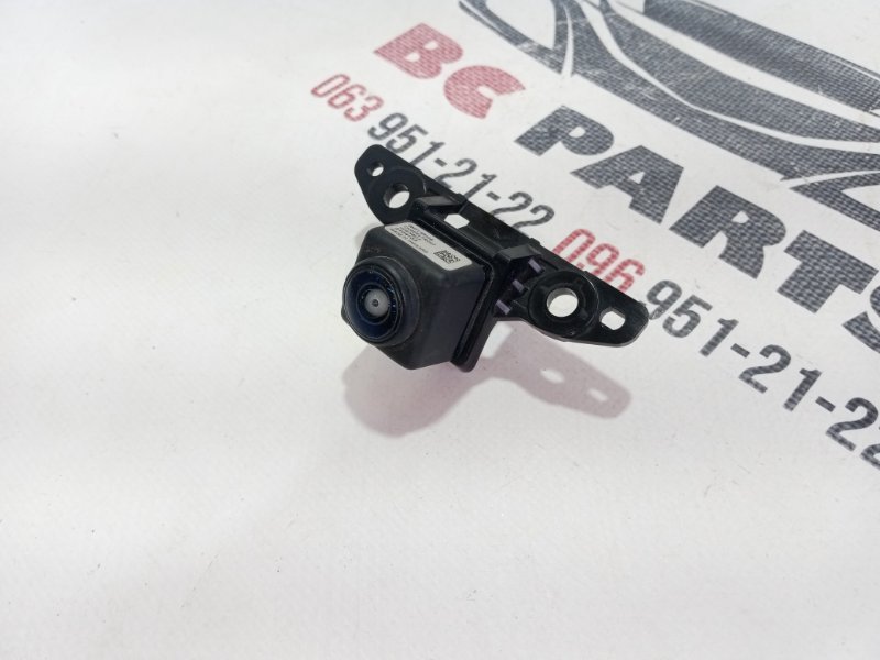 Камера переднего вида Nissan Rogue 2021 T33 2.5 284F16RA0B Б/У