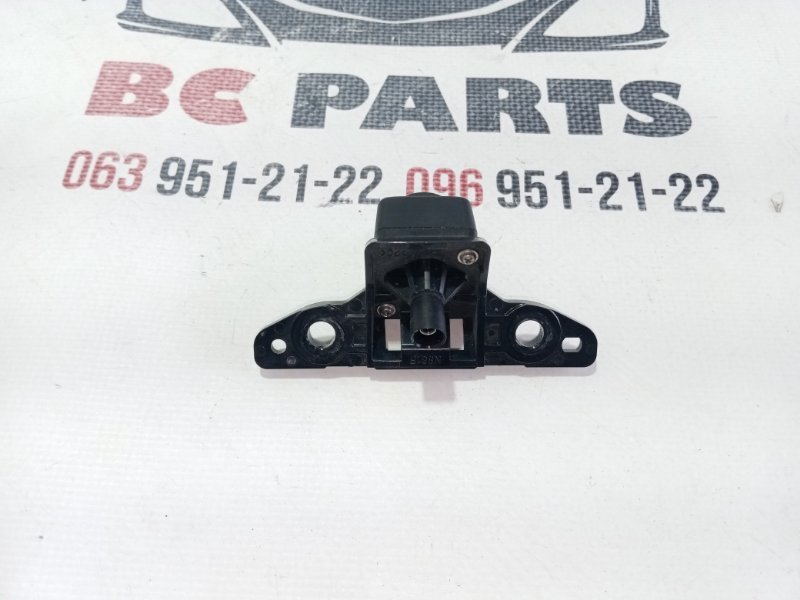 Камера переднего вида Nissan Rogue T33 2.5