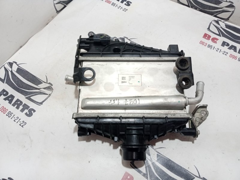 Радиатор интеркуллера Nissan Rogue 2023 T33 1.5 14461-6RC0C Б/У