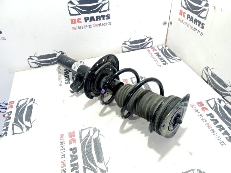 Стойка подвески передняя правая Nissan Rogue 2023 T33 1.5 543026RA1D Б/У