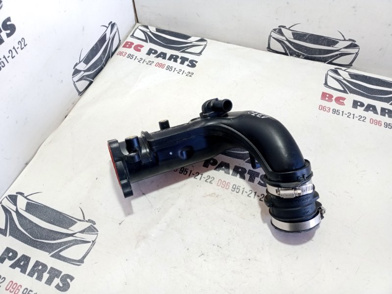 Патрубок интеркулера Nissan Rogue T33 1.5