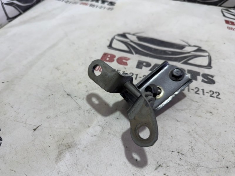 Петля двери задняя правая RX 350 2012 3.5