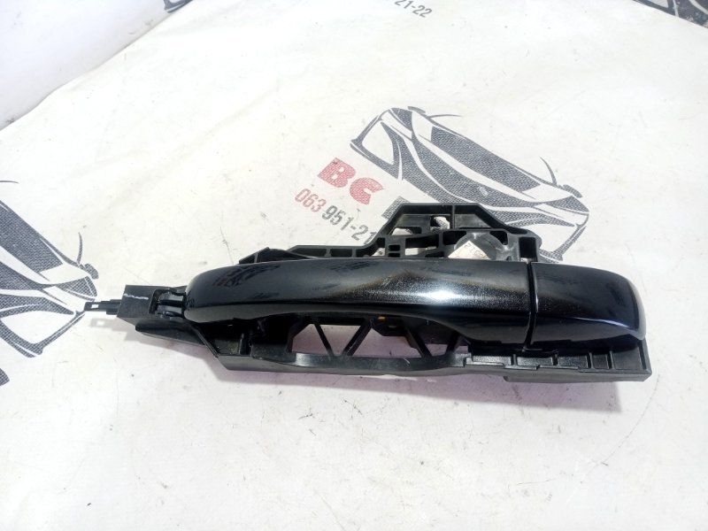 Запчасть ручка двери внешняя задняя правая Dodge Journey 2011-2020 3.6 1RH65WS2AD Б/У Ручка двери внешняя задняя правая Dodge Journey 2011-2020 3.6 1RH65WS2AD Б/У