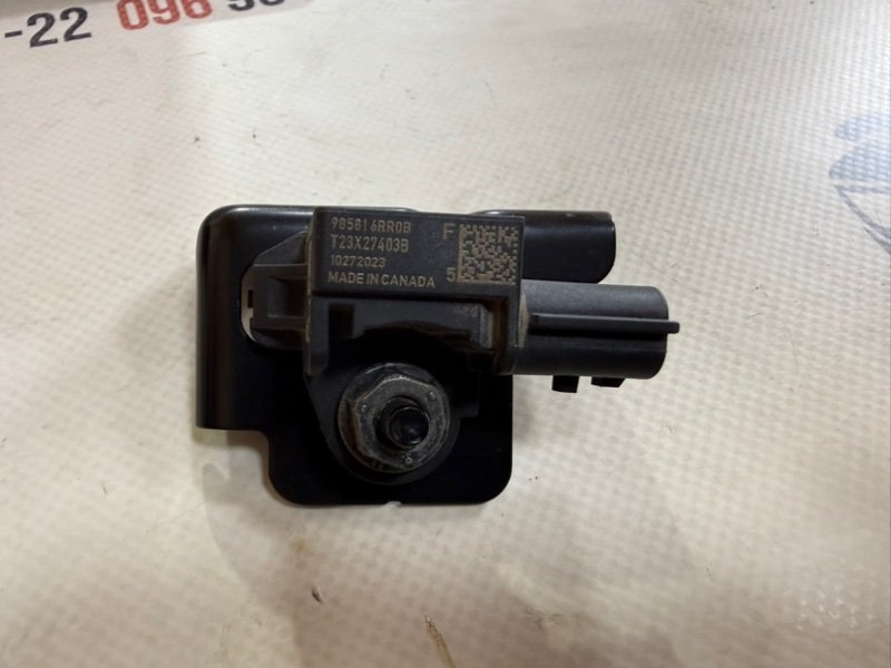 Датчик удара передний Nissan Rogue 2023 T33 1.5 985816rr0b Б/У