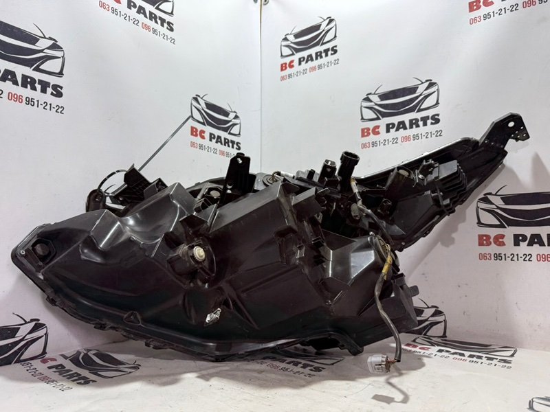 Фара Led передняя правая Rogue 2020 T33 2.5