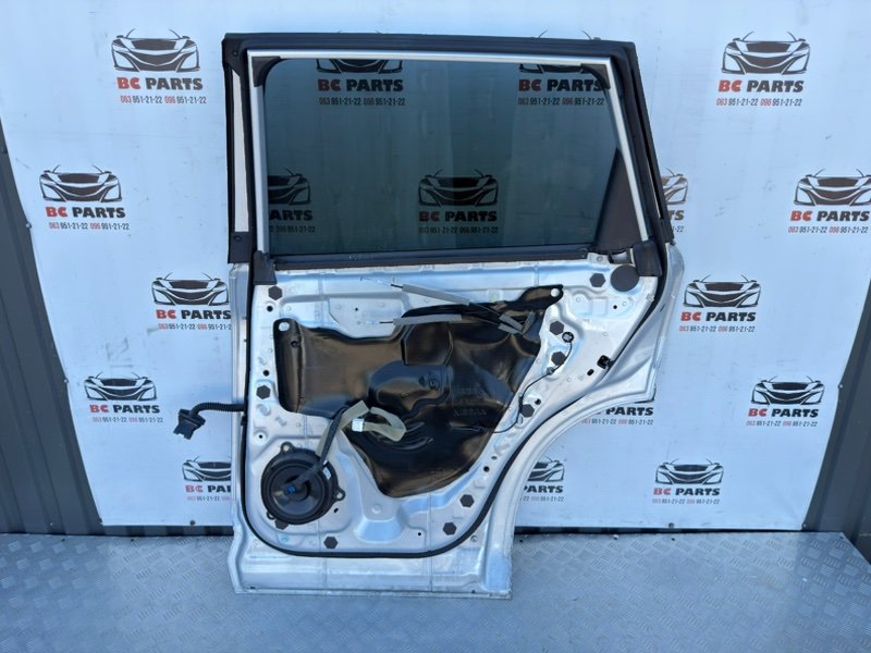 Дверь боковая задняя правая Rogue 2020 T33 2.5