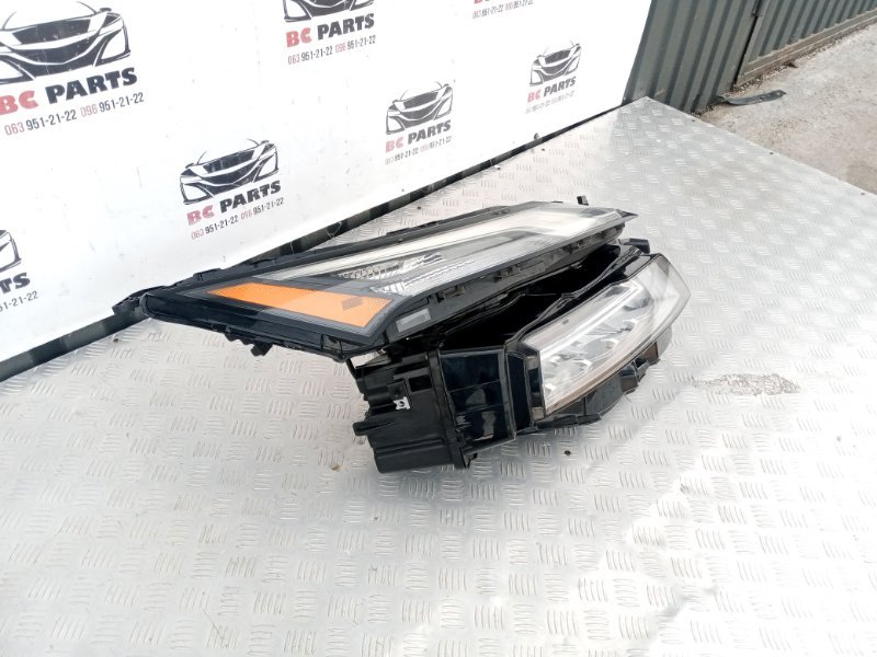 Фара Led передняя правая Rogue 2021 T33 2.5
