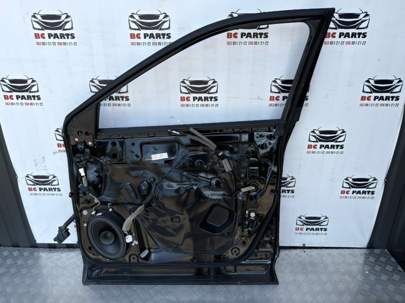 Дверь боковая передняя правая Rogue 2022 T33 1.5