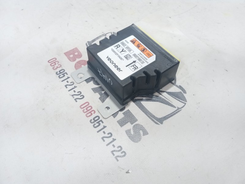 Блок управления SRS Nissan Rogue 2022 T33 1.5 988206RY0A Б/У
