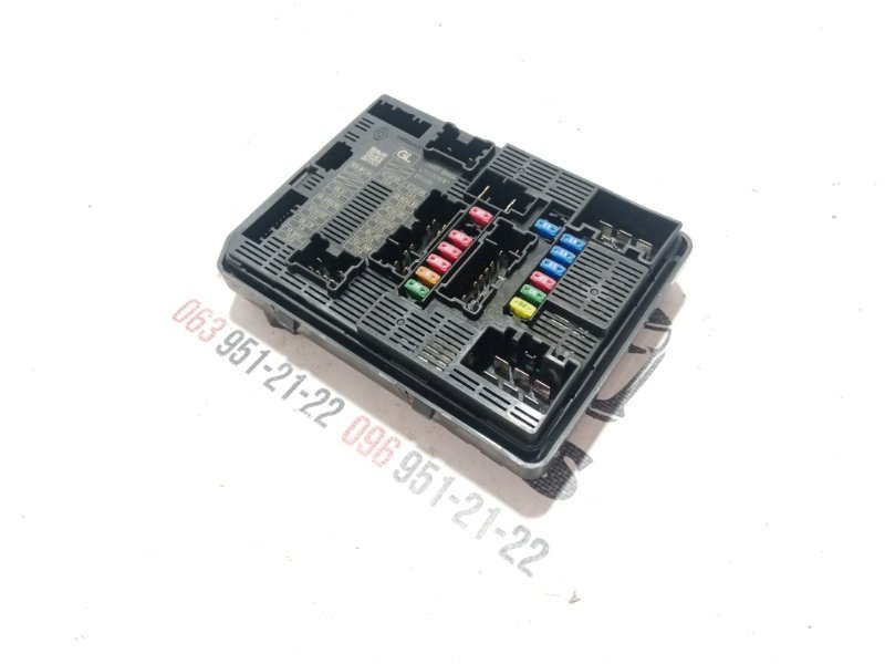 Блок IPDM Nissan Rogue 2020-2024 T33 2.5 284B76RA0A Б/У