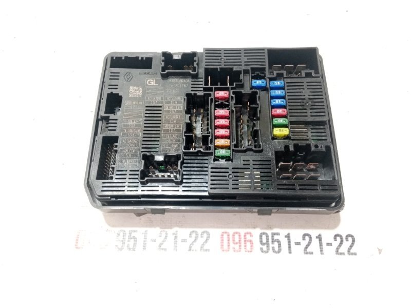 Блок IPDM Rogue 2020-2024 T33 2.5