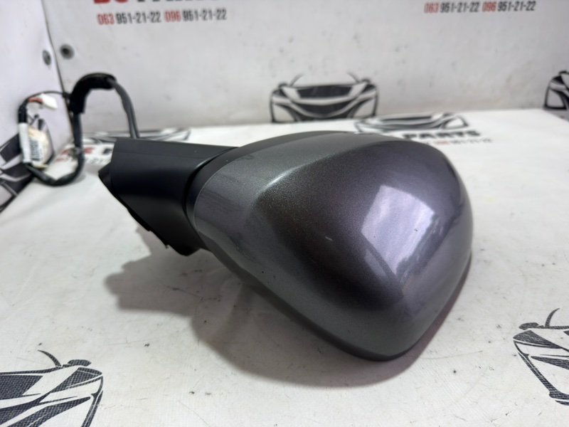 Зеркало заднего вида боковое правое Rogue 2020 T33 2.5