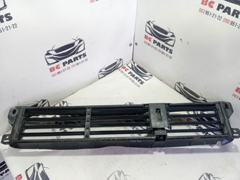 Жалюзи радиатора Rogue 2020 T33 2.5