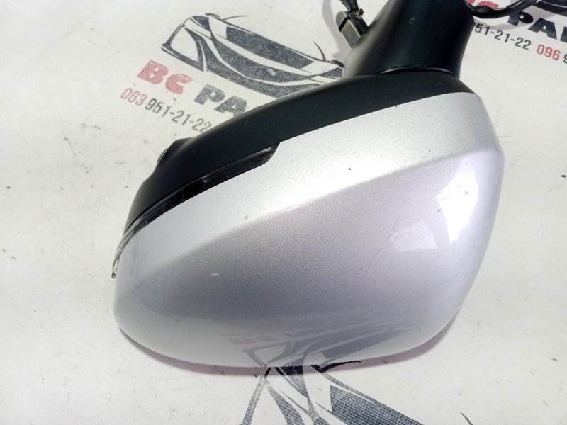 Зеркало заднего вида боковое левое Rogue 2021 T33 2.5