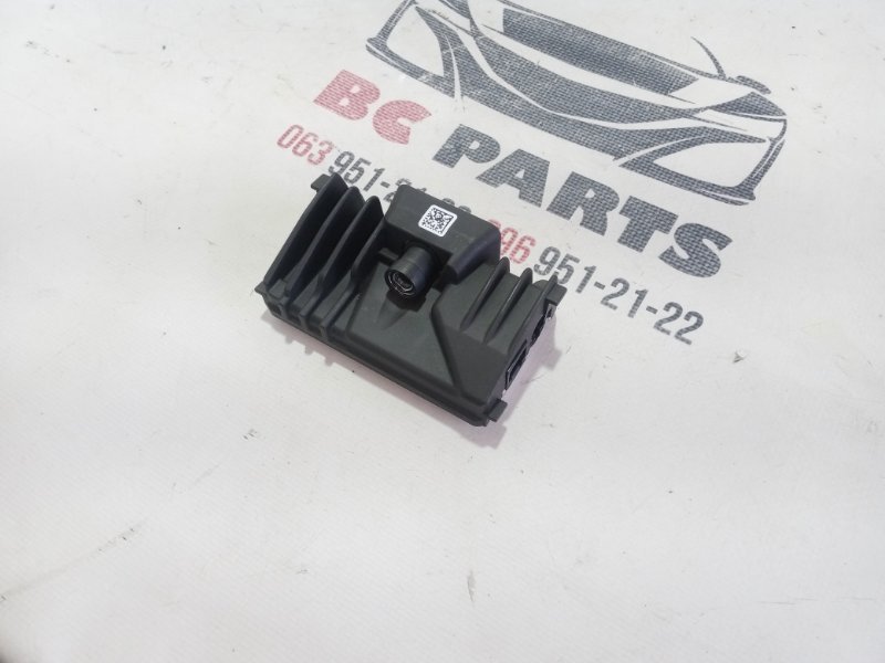 Камера на лобовое стекло Nissan Rogue 2021 T33 2.5 284627849R Б/У