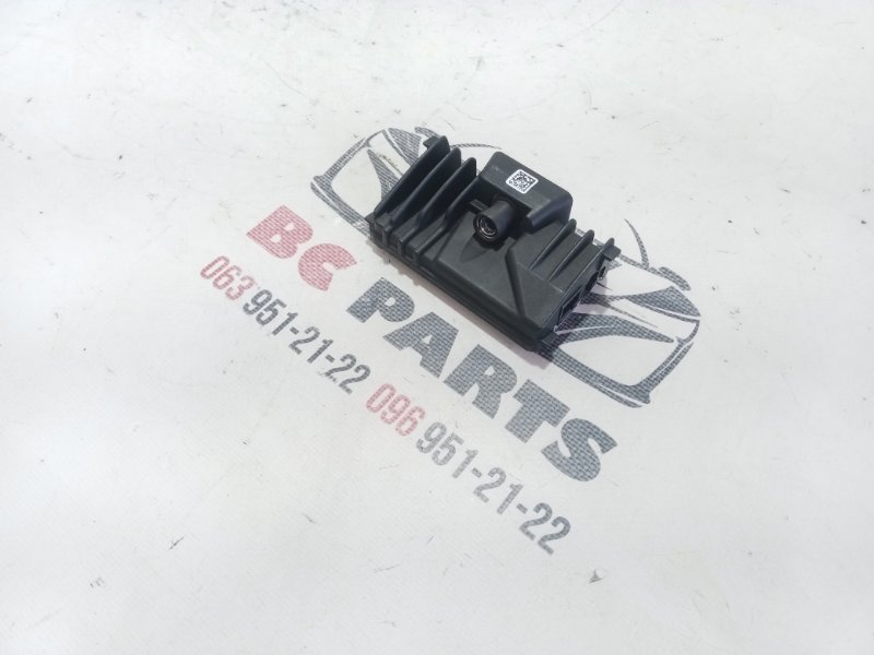 Камера на лобовое стекло Nissan Rogue 2021 T33 2.5 284620644R Б/У