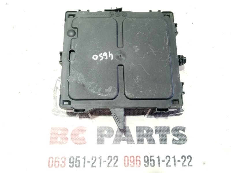 Блок BCM Nissan Rogue T33 2.5