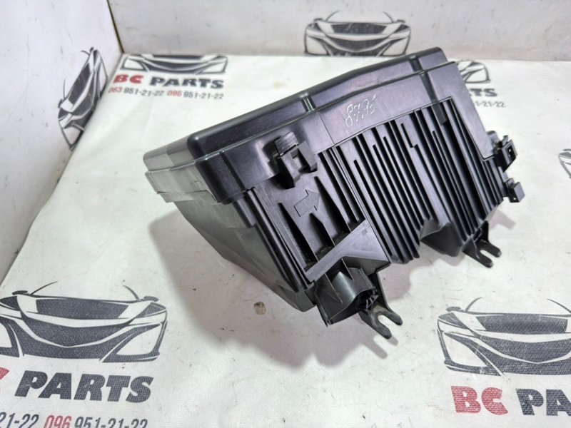 Корпус блока предохранителей Nissan Rogue 2021 T33 2.5 284B9-6RA0A Б/У