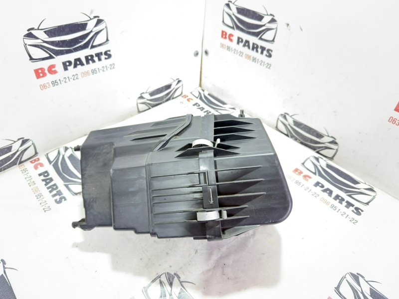 Корпус воздушного фильтра Nissan Rogue 2022 T33 1.5 165006RC1B Б/У