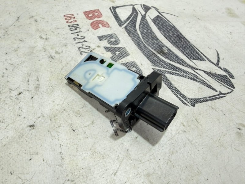 Датчик массового расхода воздуха Nissan Rogue 2022 T33 1.5 22680 6RC0B Б/У