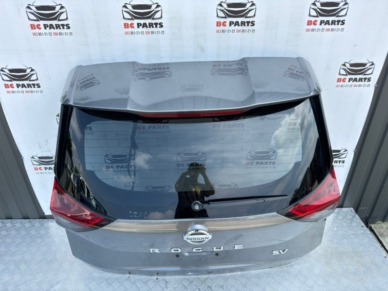 Крышка багажника Rogue 2020 T33 2.5