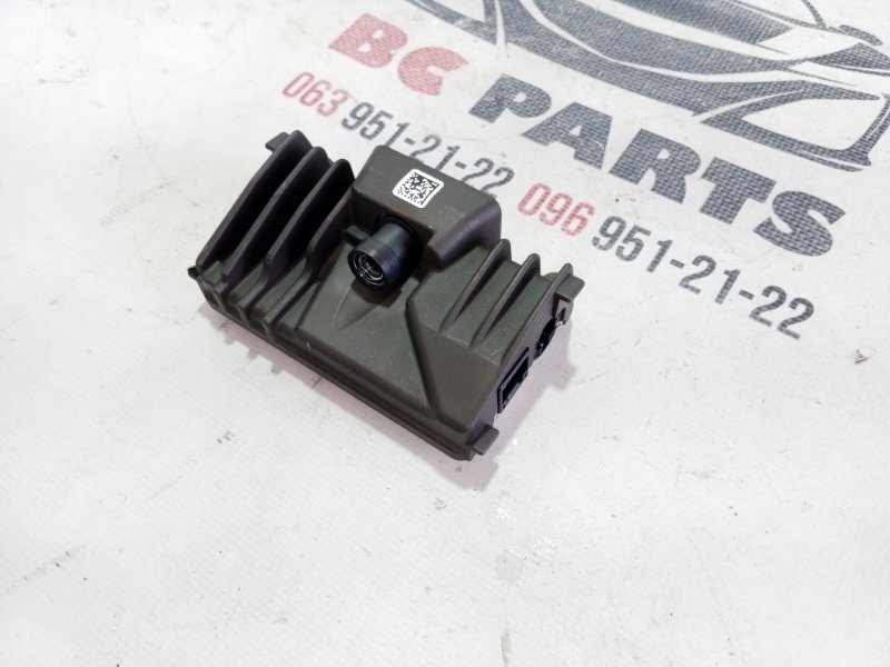 Камера на лобовое стекло Nissan Rogue 2020 T33 2.5 284620644R Б/У