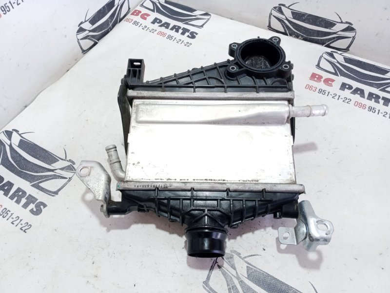 Радиатор интеркуллера Nissan Rogue 2023 T33 1.5 14461-6RC0B Б/У