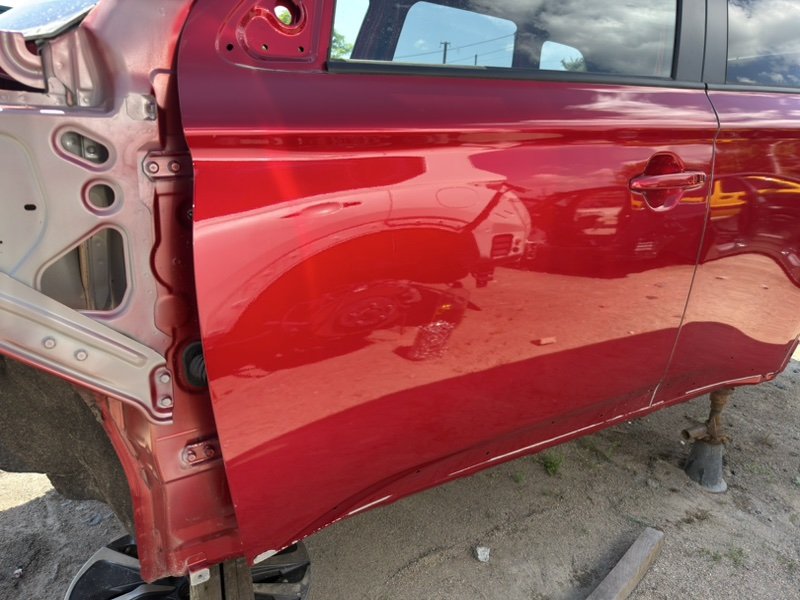 Дверь боковая передняя левая Mitsubishi Outlander 2.0
