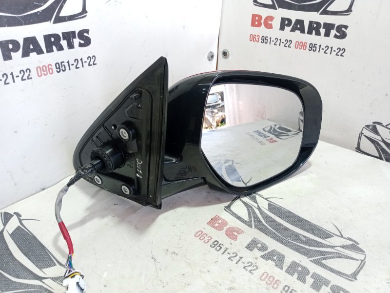 Зеркало заднего вида боковое правое Mitsubishi Outlander 2020 2.0 7632C564 Б/У
