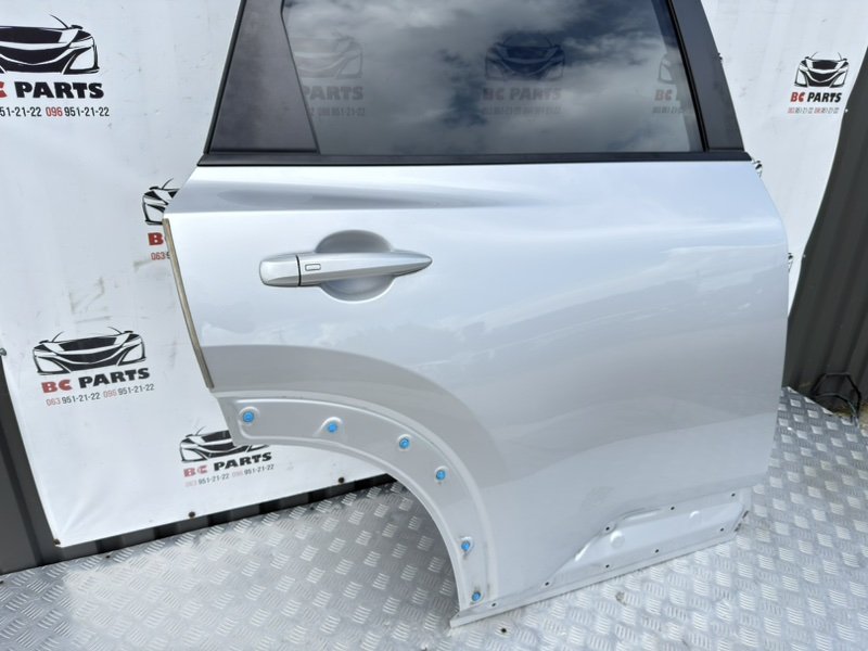 Дверь боковая задняя правая Rogue 2022 T33 1.5
