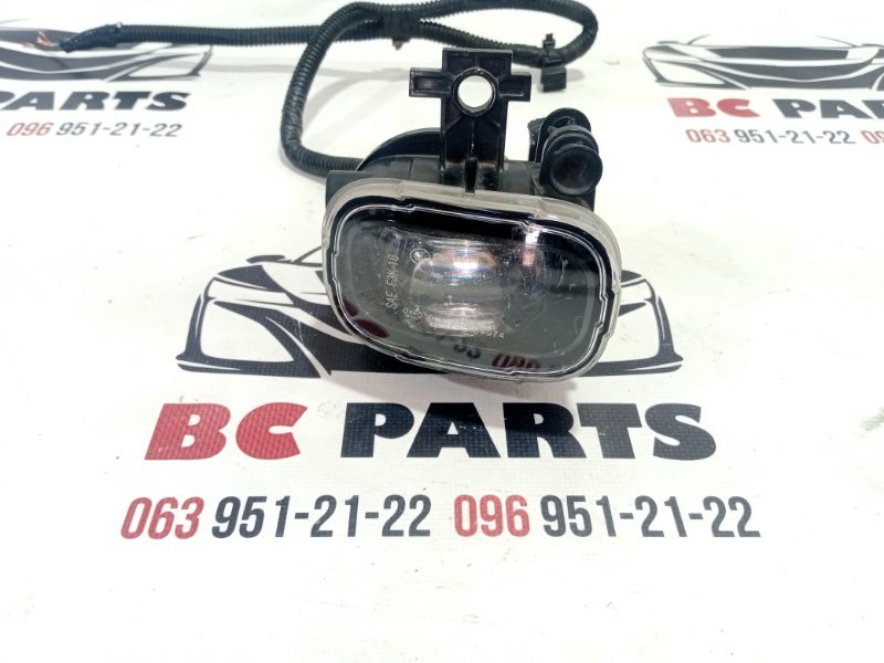 Фара противотуманная правая Nissan Rogue 2021 T33 2.5 261508990D Б/У