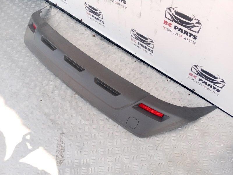 Накладка на бампер задняя Nissan Rogue T33 2.5