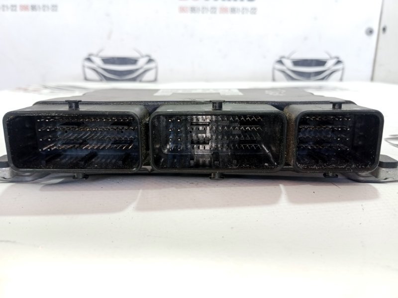 Блок управления двигателем Nissan Rogue T33 1.5