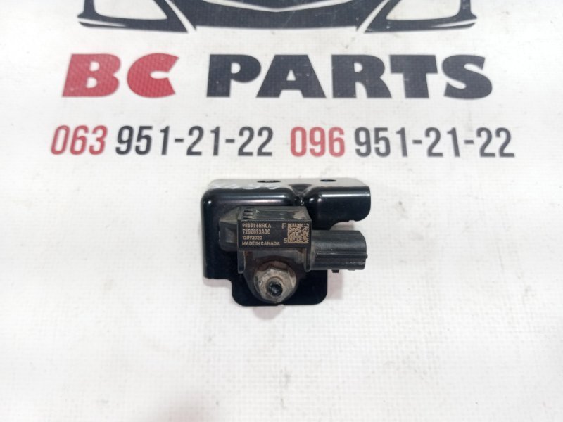 Датчик удара передний Nissan Rogue 2021 T33 2.5 985816RR0A Б/У