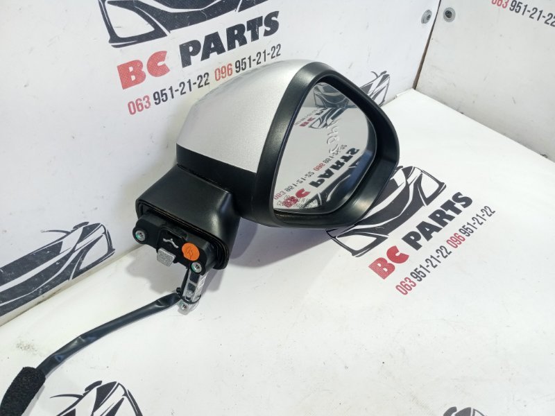 Зеркало заднего вида боковое правое Nissan Rogue 2022 T33 1.5 96301-6RR1B Б/У