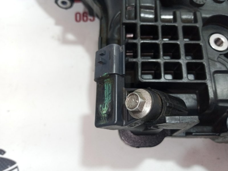 Коллектор впускной Rogue 2022 T33 1.5
