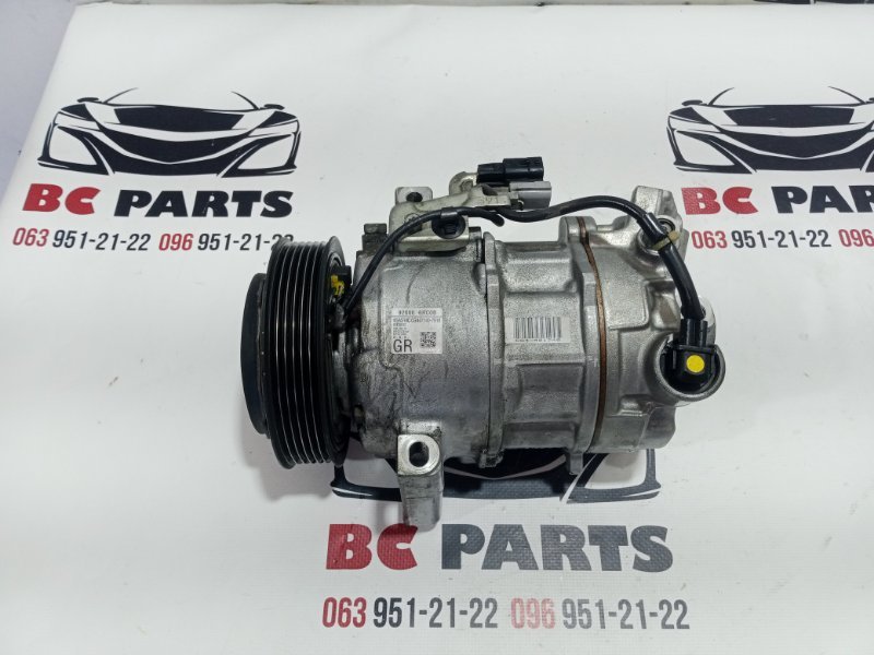 Компрессор кондиционера Nissan Rogue T33 1.5 Компрессор кондиционера Nissan Rogue T33 1.5