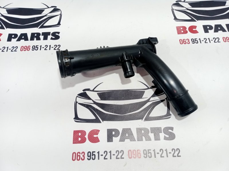 Патрубок охлаждения Rogue 2023 T33 1.5