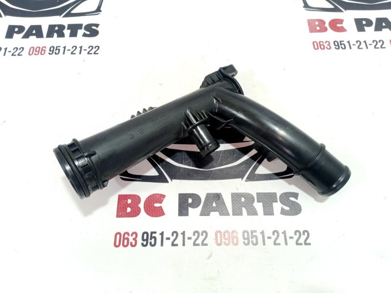 Патрубок охлаждения Nissan Rogue 2022 T33 1.5 130496RC2A Б/У